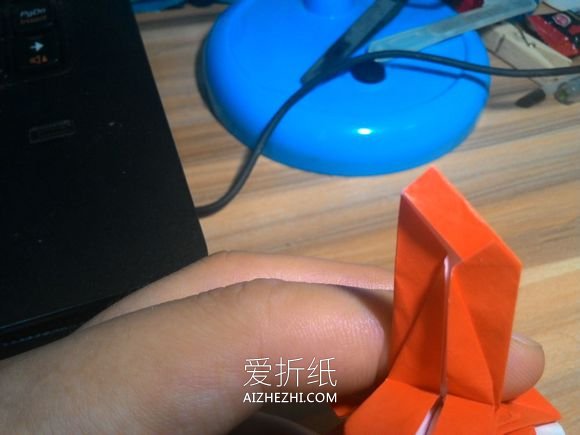 怎么折纸蜘蛛侠图解 逼真蜘蛛侠的详细折法- www.aizhezhi.com