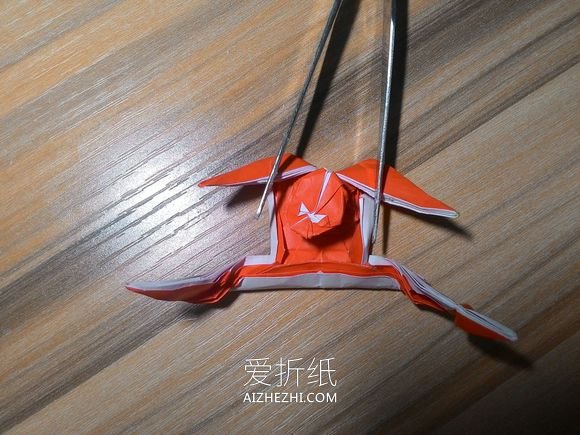 怎么折纸蜘蛛侠图解 逼真蜘蛛侠的详细折法- www.aizhezhi.com