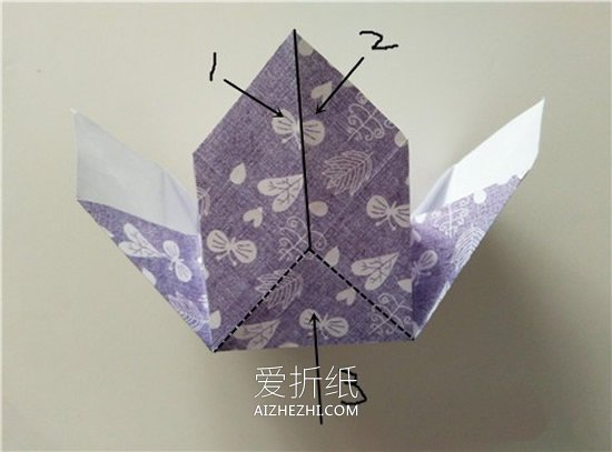 怎么折纸扑克牌黑桃、梅花花色的方法图解- www.aizhezhi.com