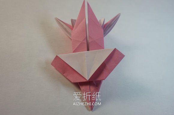 怎么折纸漂亮女生图解 复杂女孩子的折法步骤- www.aizhezhi.com