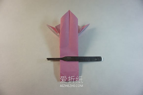 怎么折纸漂亮女生图解 复杂女孩子的折法步骤- www.aizhezhi.com