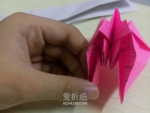 怎么折小松英夫的马 超复杂立体马的折法图解- www.aizhezhi.com