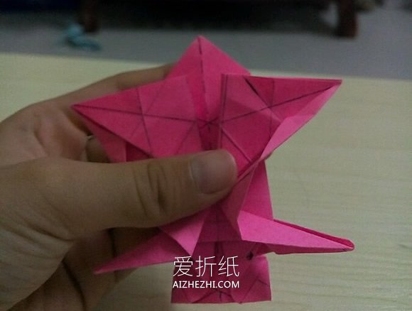 怎么折小松英夫的马 超复杂立体马的折法图解- www.aizhezhi.com