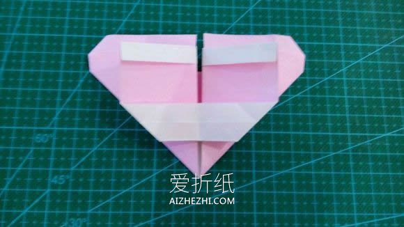 怎么折纸LOVE文字爱心 手工LOVE爱心折法图解- www.aizhezhi.com