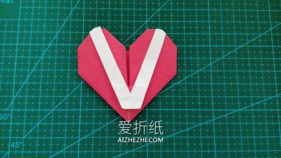 怎么折纸LOVE文字爱心 手工LOVE爱心折法图解- www.aizhezhi.com