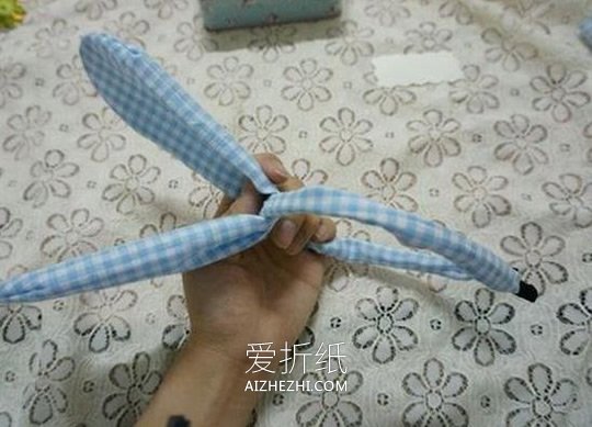 怎么做兔耳朵发箍图解 手工布艺兔子耳朵发饰- www.aizhezhi.com