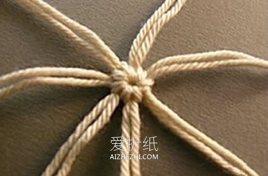 怎么编织花型杯垫图解 手工绳编花朵杯垫方法- www.aizhezhi.com