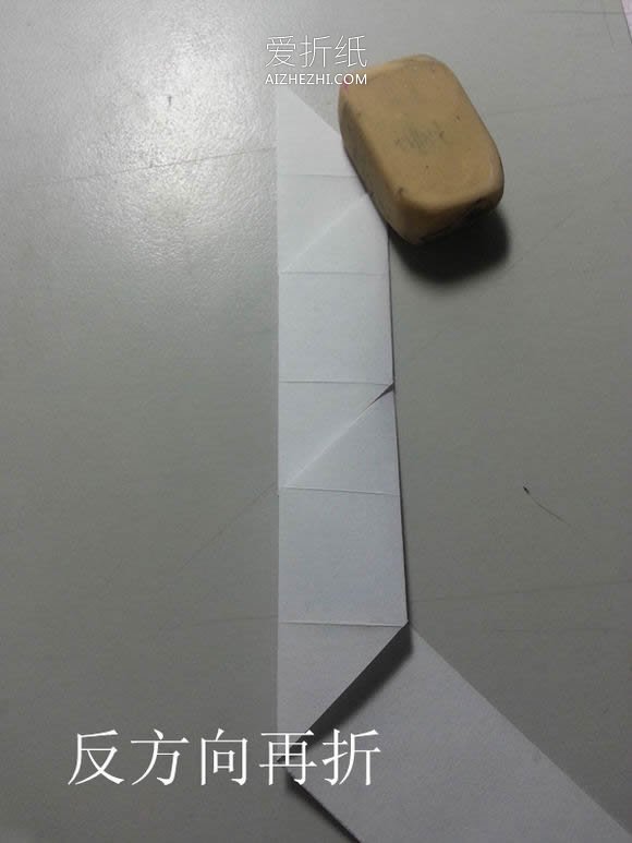 怎么折纸日本武士刀 手工日本刀的折法图解- www.aizhezhi.com