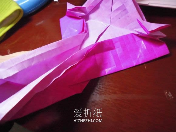 怎么折纸蝶恋花的方法 蝶恋花爱心折纸图解- www.aizhezhi.com