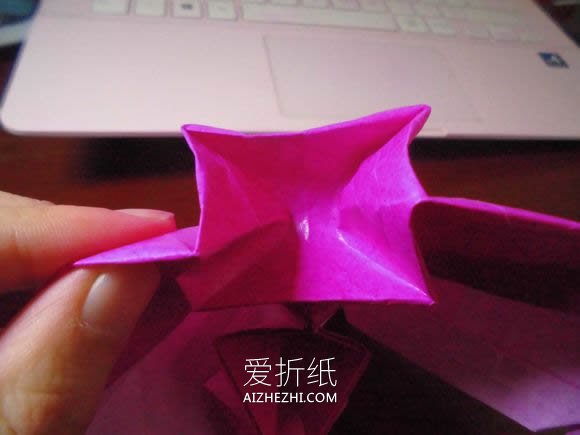 怎么折纸蝶恋花的方法 蝶恋花爱心折纸图解- www.aizhezhi.com