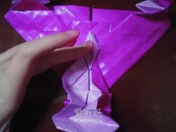 怎么折纸蝶恋花的方法 蝶恋花爱心折纸图解- www.aizhezhi.com
