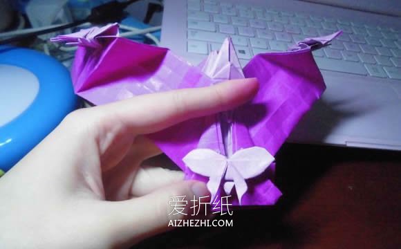 怎么折纸蝶恋花的方法 蝶恋花爱心折纸图解- www.aizhezhi.com