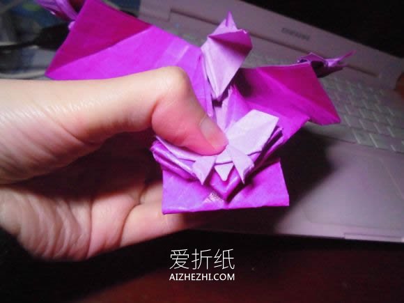 怎么折纸蝶恋花的方法 蝶恋花爱心折纸图解- www.aizhezhi.com