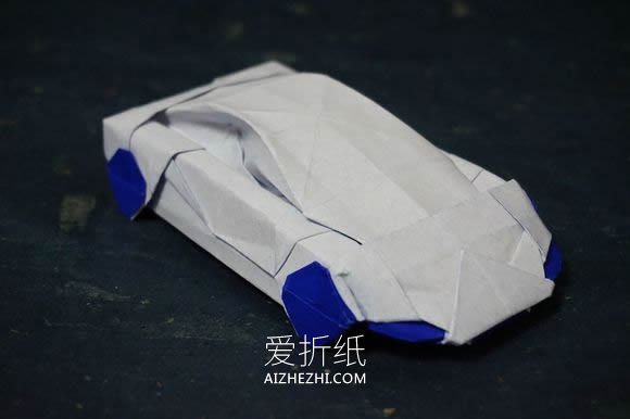 怎么折纸小轿车图解 立体小汽车的折法图解- www.aizhezhi.com