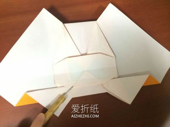 怎么折纸小轿车图解 立体小汽车的折法图解- www.aizhezhi.com