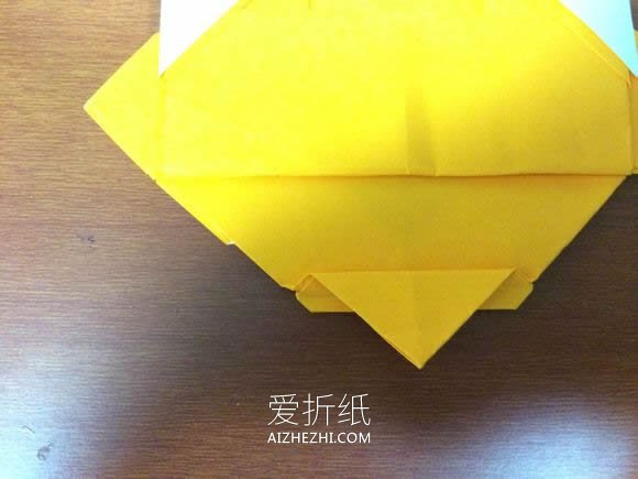 怎么折纸小轿车图解 立体小汽车的折法图解- www.aizhezhi.com