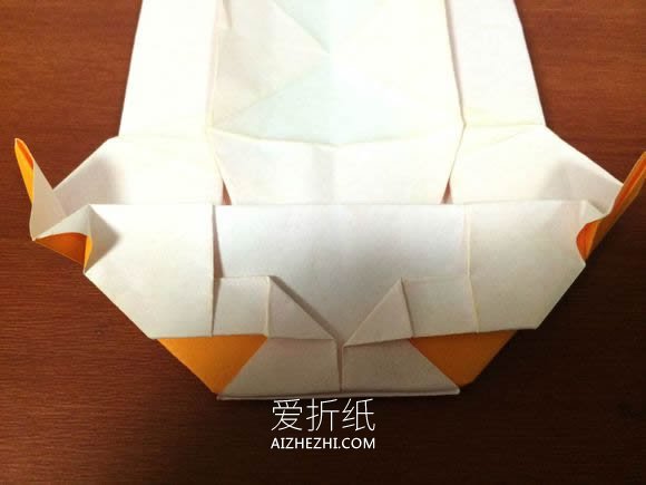 怎么折纸小轿车图解 立体小汽车的折法图解- www.aizhezhi.com