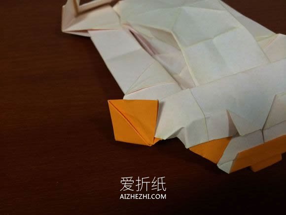 怎么折纸小轿车图解 立体小汽车的折法图解- www.aizhezhi.com