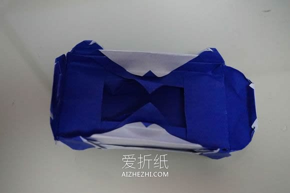 怎么折纸小轿车图解 立体小汽车的折法图解- www.aizhezhi.com