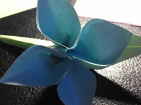 怎么折纸纽扣花图解 纽扣花和叶子的折法