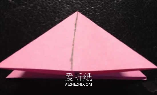 怎么折纸纽扣花图解 纽扣花和叶子的折法- www.aizhezhi.com