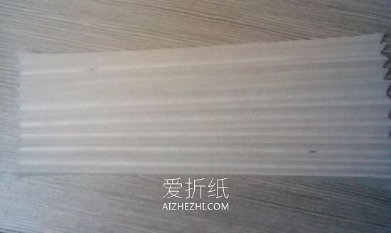 怎么折带翅膀天使图解 手工折纸立体天使步骤- www.aizhezhi.com