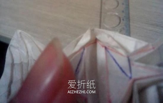 怎么折带翅膀天使图解 手工折纸立体天使步骤- www.aizhezhi.com
