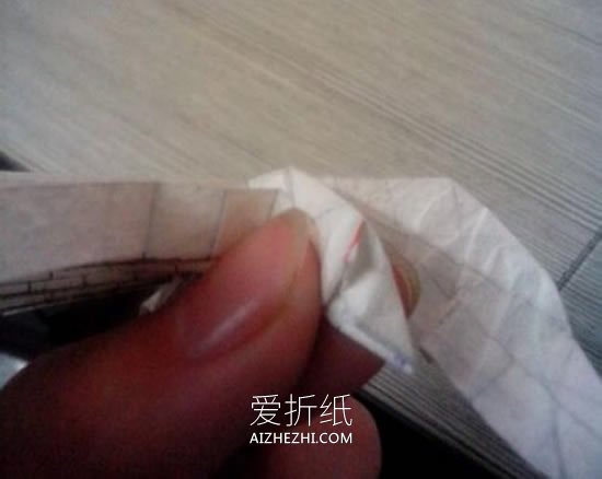 怎么折带翅膀天使图解 手工折纸立体天使步骤- www.aizhezhi.com