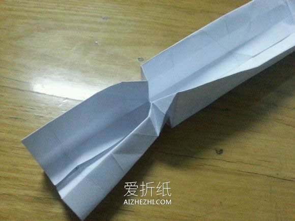 怎么折纸杰克的盒子 整人道具杰克盒子的折法- www.aizhezhi.com