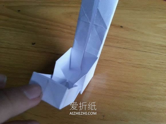 怎么折纸杰克的盒子 整人道具杰克盒子的折法- www.aizhezhi.com