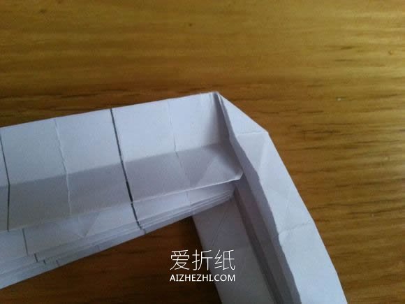 怎么折纸杰克的盒子 整人道具杰克盒子的折法- www.aizhezhi.com