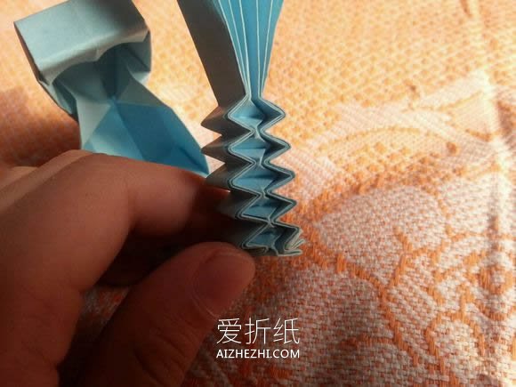 怎么折纸杰克的盒子 整人道具杰克盒子的折法- www.aizhezhi.com