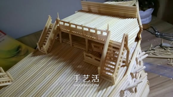 古代战船模型手工制作 纯以一次性筷子完成- www.aizhezhi.com