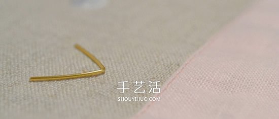 心心相惜手链DIY图解 情人节浪漫礼物手链制作- www.aizhezhi.com