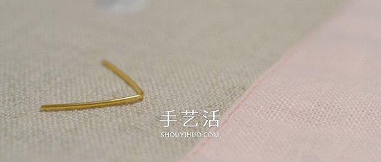心心相惜手链DIY图解 情人节浪漫礼物手链制作- www.aizhezhi.com