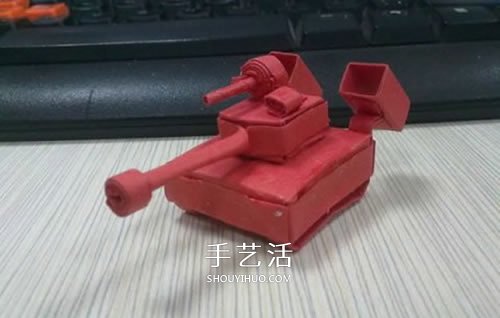 小纸盒子废物利用 手工制作可爱的坦克模型- www.aizhezhi.com