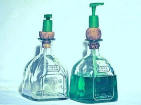 怎么把玻璃瓶做成喷壶 酒瓶手工制作喷壶方法
