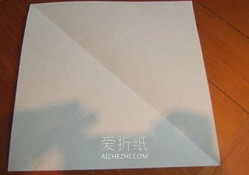 怎么折纸立体圣诞树 一张纸折圣诞树的折法- www.aizhezhi.com