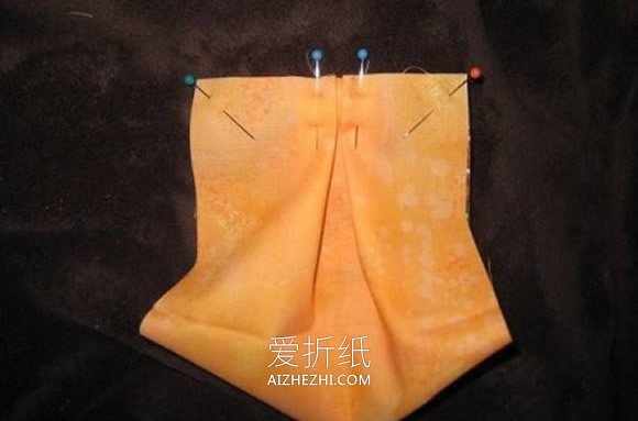 怎么做婴儿地毯图解 手工布艺宝宝地毯制作- www.aizhezhi.com