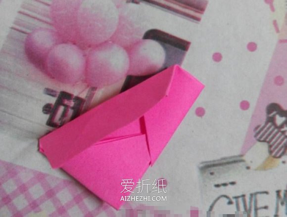 怎么简单折纸立体樱花 五张纸折樱花的方法图解- www.aizhezhi.com
