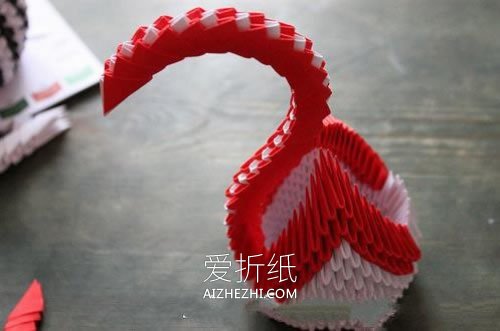 怎么做三角插天鹅图解 三角插制作情人节天鹅- www.aizhezhi.com