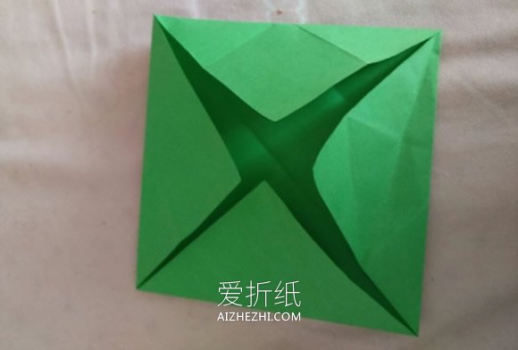 怎么折纸方形首饰盒 手工花朵礼盒的折法图解- www.aizhezhi.com