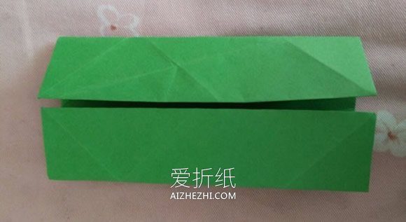 怎么折纸方形首饰盒 手工花朵礼盒的折法图解- www.aizhezhi.com