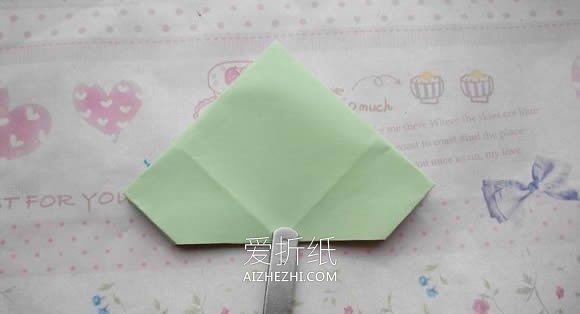 怎么折纸钻石玫瑰图解 手工钻石玫瑰花的折法- www.aizhezhi.com