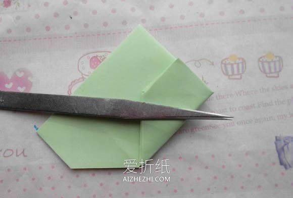 怎么折纸钻石玫瑰图解 手工钻石玫瑰花的折法- www.aizhezhi.com