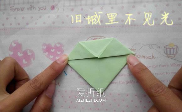 怎么折纸钻石玫瑰图解 手工钻石玫瑰花的折法- www.aizhezhi.com