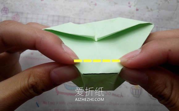 怎么折纸钻石玫瑰图解 手工钻石玫瑰花的折法- www.aizhezhi.com