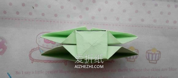 怎么折纸钻石玫瑰图解 手工钻石玫瑰花的折法- www.aizhezhi.com