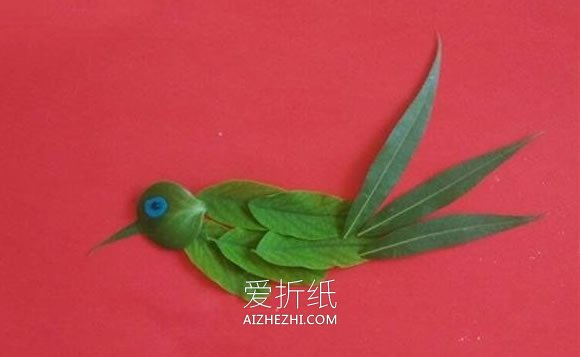 怎么用树叶贴出小鸟 儿童手工树叶贴画小鸟- www.aizhezhi.com