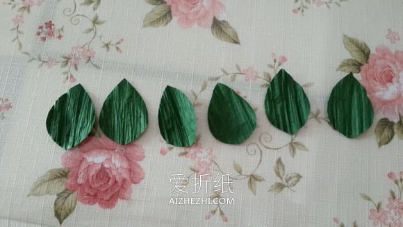 怎么做皱纹纸玫瑰教程 皱纹纸制作玫瑰花图解- www.aizhezhi.com